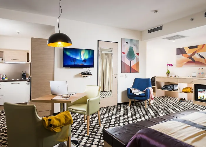 Bo33 Family & Hotel 4*