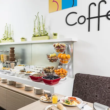 Bo33 Family & Hotell