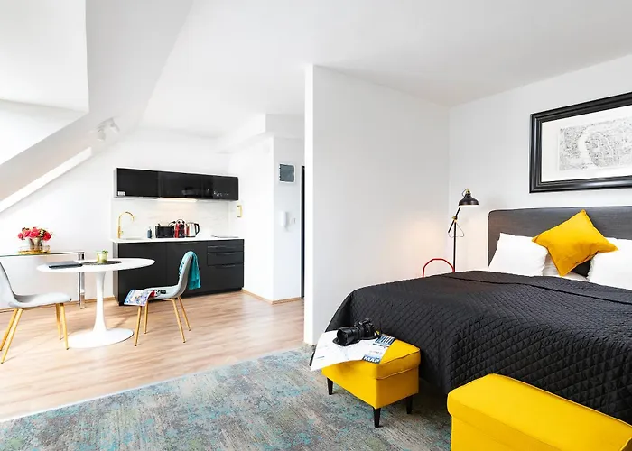 Bo33 Family & Hotell Budapest