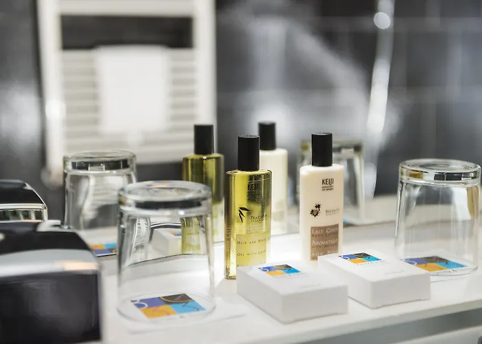 Bo33 Family & Hotell Budapest