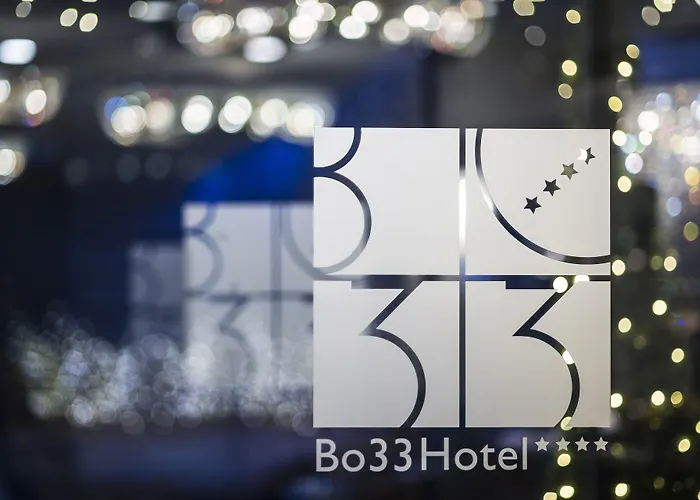 Bo33 Family & 4* Budapest