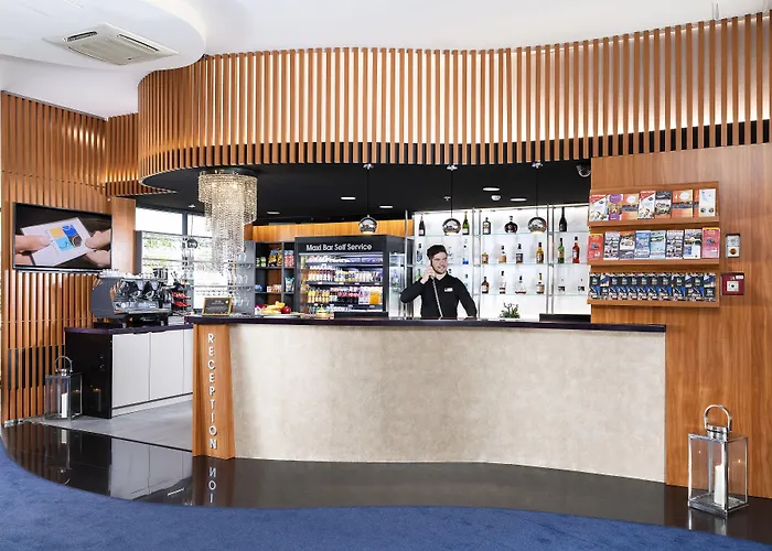 Hotell Bo33 Family & Budapest