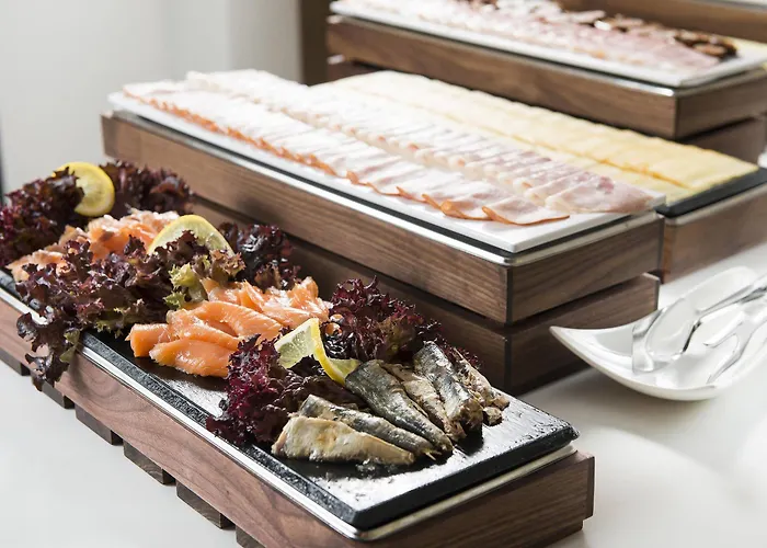 Bo33 Family & 4* Budapest